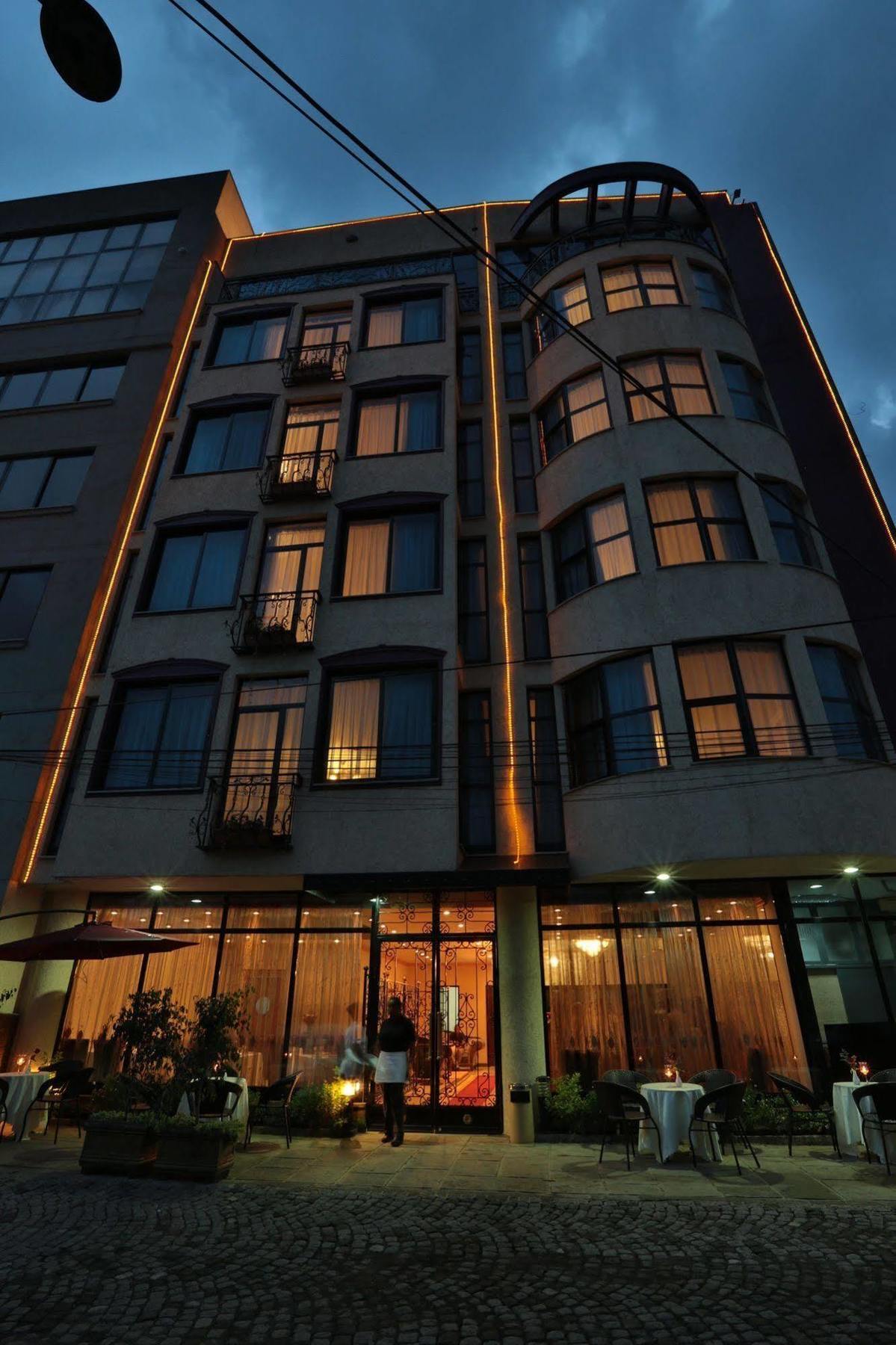The Residence Hotel Addis Ababa Exterior foto
